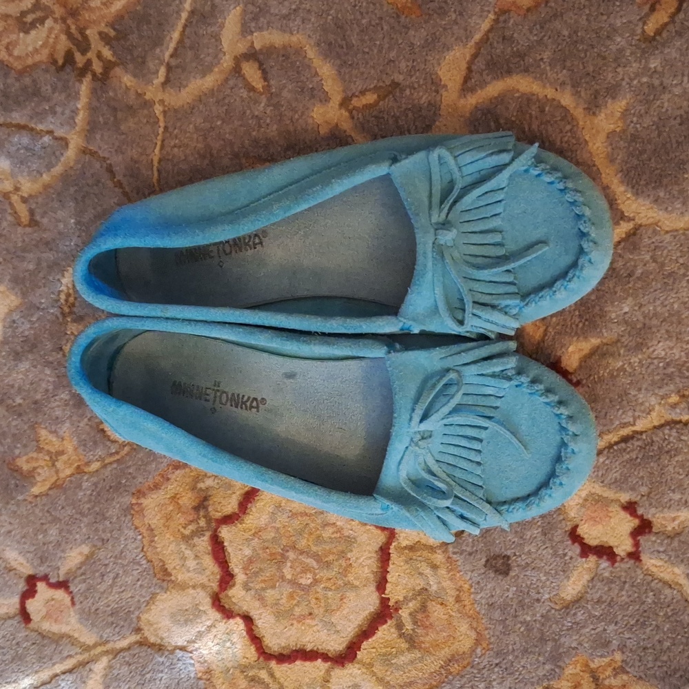 Minnetonka Shoes